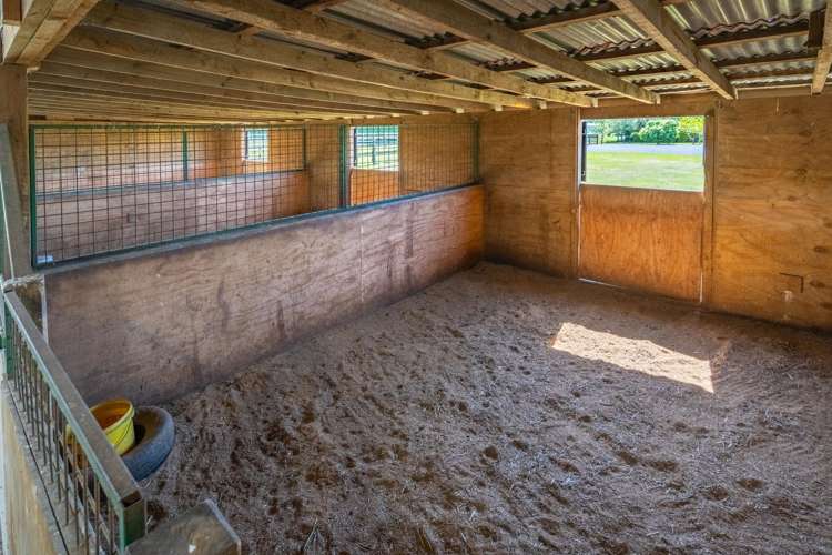 631 Burnham School Road Burnham_40