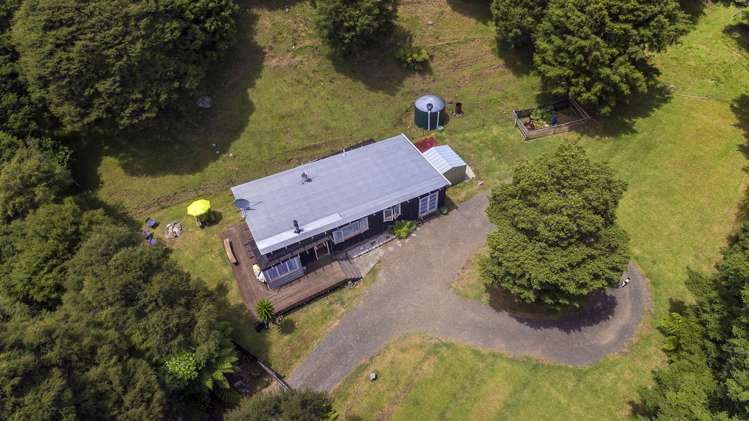 1959 The 309 Road Kaimarama_13