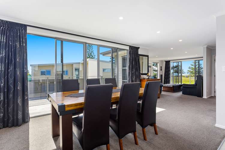 11 Commodores Close Coastlands_6
