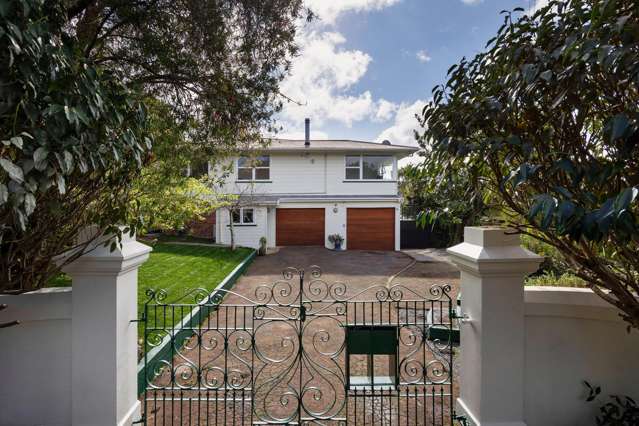 Large Family Living, in the Location that Counts