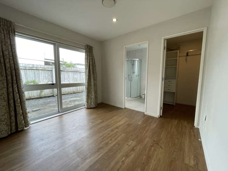 12 John Broad Place Flat Bush_4