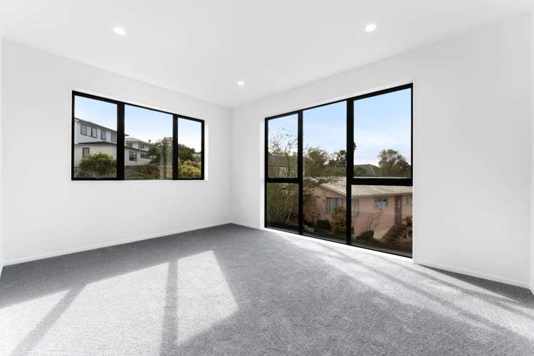 31A, B & C Garton Drive Massey_19