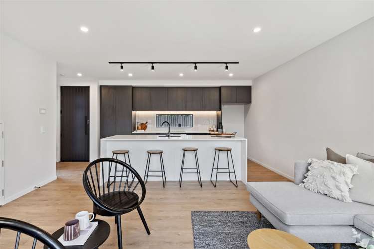 2/29 Browning Street Sydenham_7