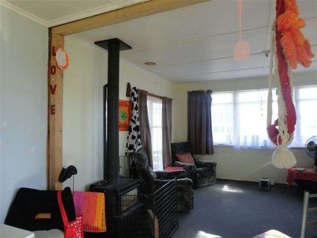 57 Kauae Street Manaia_2