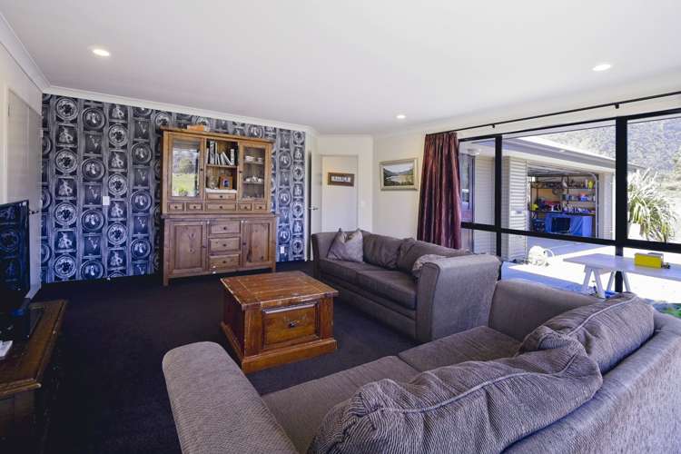 6 Totara Lane Franz Josef Glacier_9