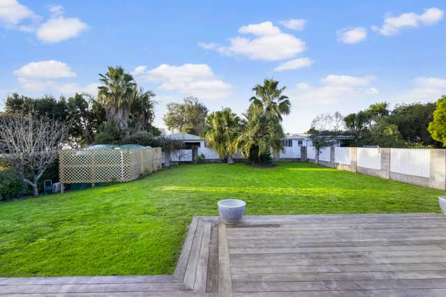 5 Pohutukawa Road Beachlands_4