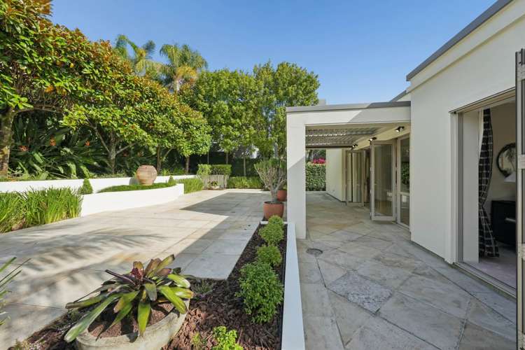 19 Arney Crescent Remuera_36