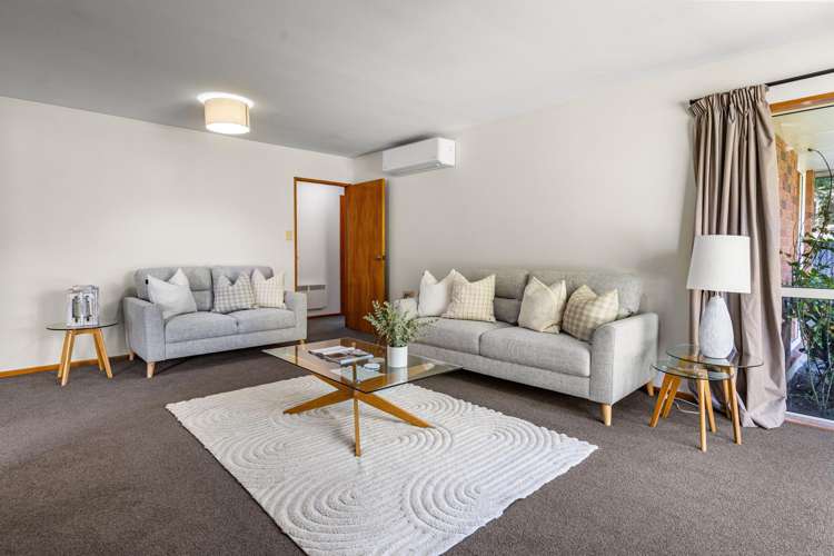 2/45B Trafford Street Harewood_7