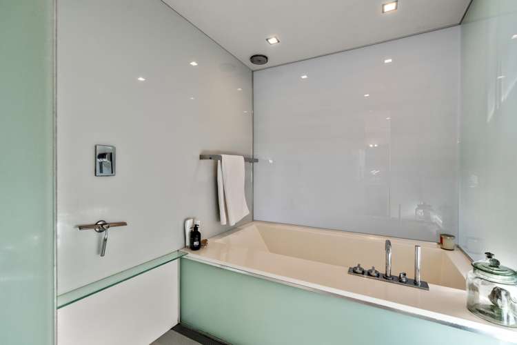 56a Wairoa Road Narrow Neck_16