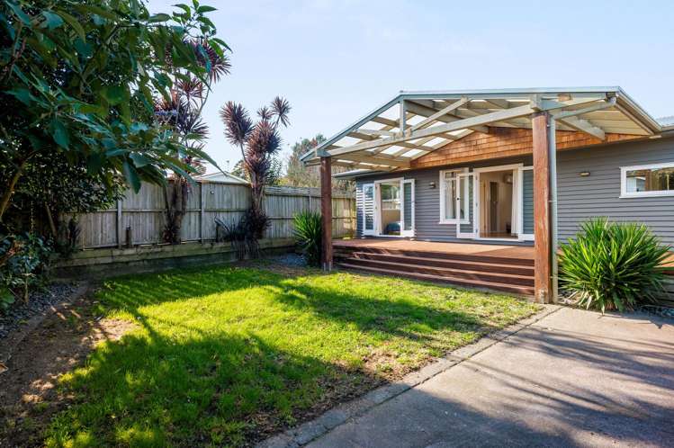 27A Macdonald Road Glenview_17