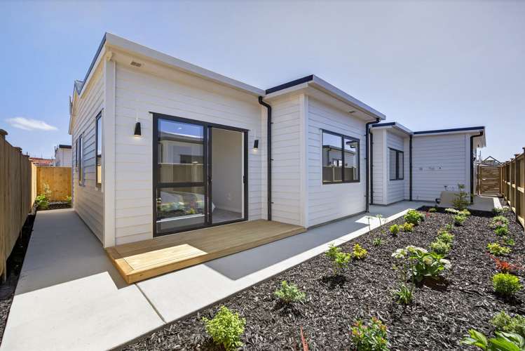 10 Tuwai Crescent Opaheke_30