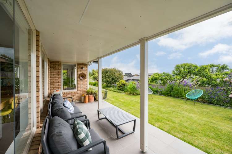 5 Stanhope Rise Richmond_19