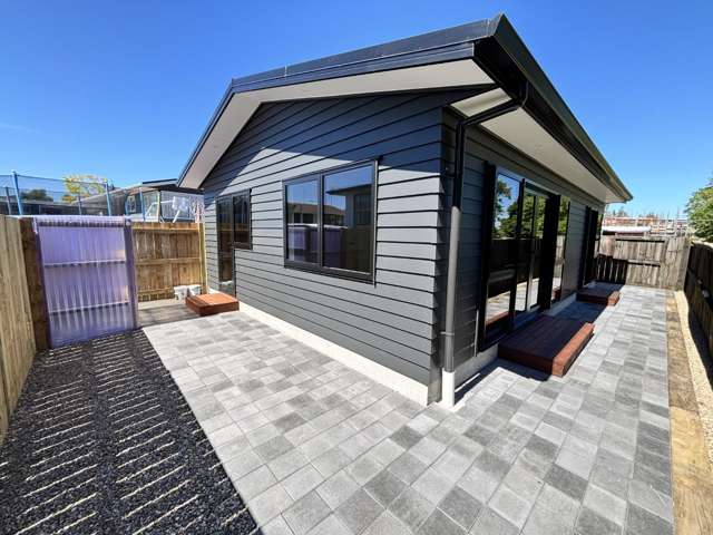 9a Crescent Court Melville_1