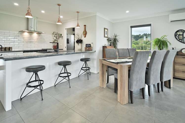 53 Bellerby Lane Maraekakaho_6