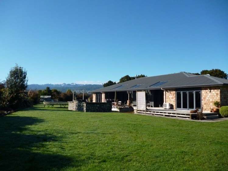 10 Faydon Close Ohau_0