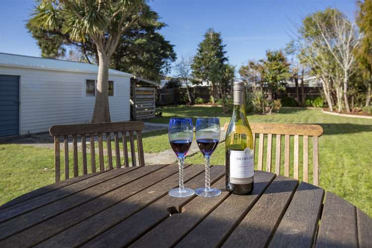 156 Bealey Street Hokitika_18