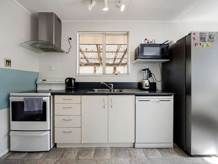 21B Dinsdale Road Dinsdale_9