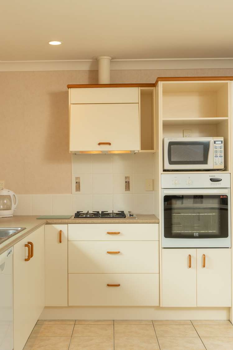 5 Maurton Place Onerahi_5