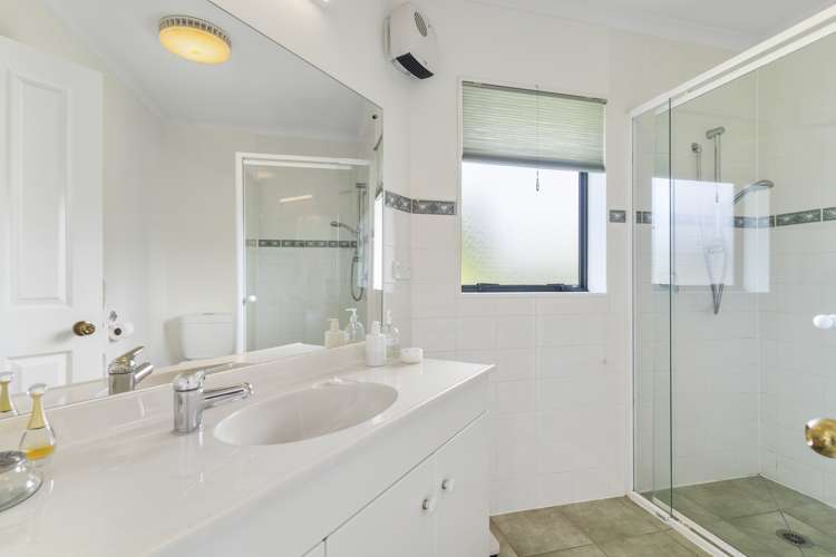 2 Pat Oconnor Place Manurewa_8