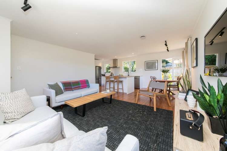 9 Atkinson Road Titirangi_0