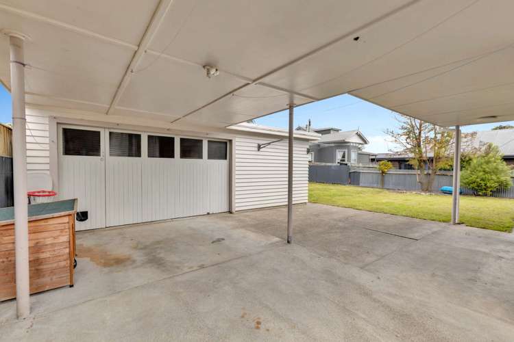 4 Belvedere Crescent Takaro_24