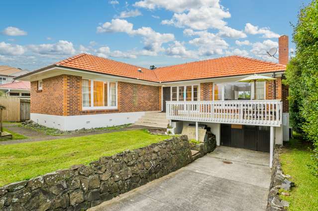 34 Eversleigh Road Belmont_1