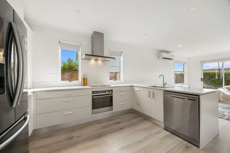 48 Vincent McGrath Crescent_1