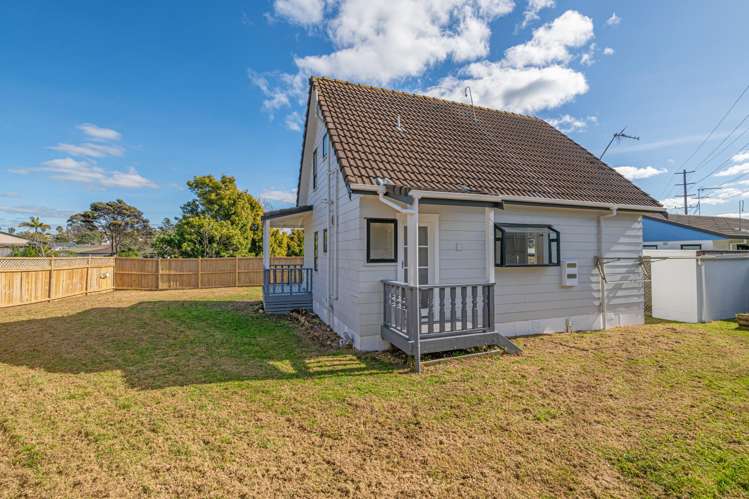 1/107 Santiago Crescent Unsworth Heights_16