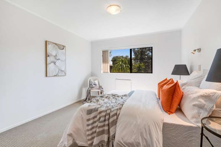 5b Melanie Place Orewa_16