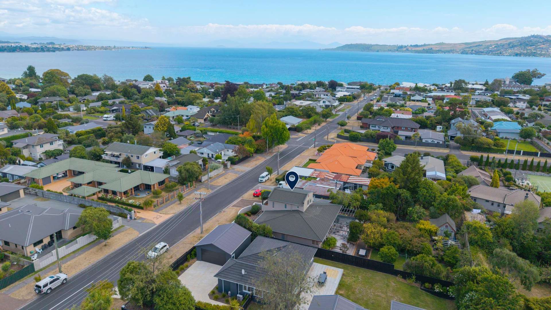 36 Huia Street Bird Area_0