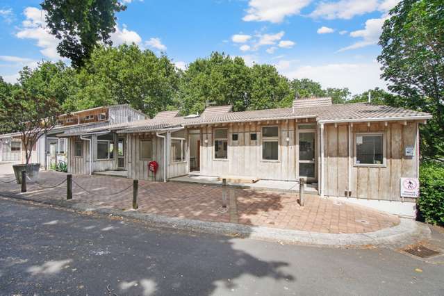 1 Domain Drive 1761_1