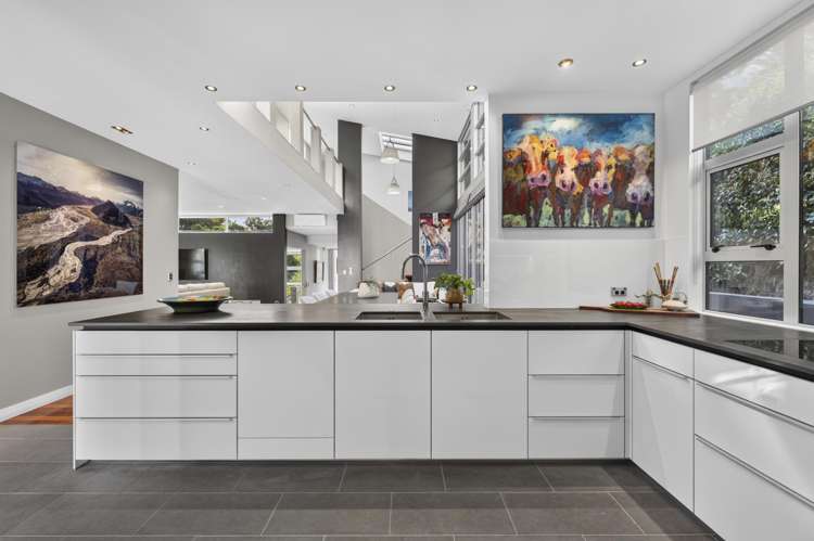 51 Fern Glen Road South St Heliers_15