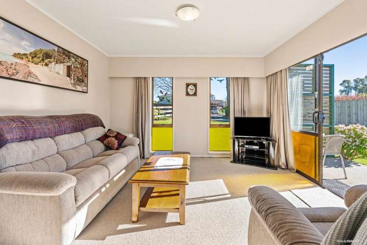 1/4 Revell Court_1