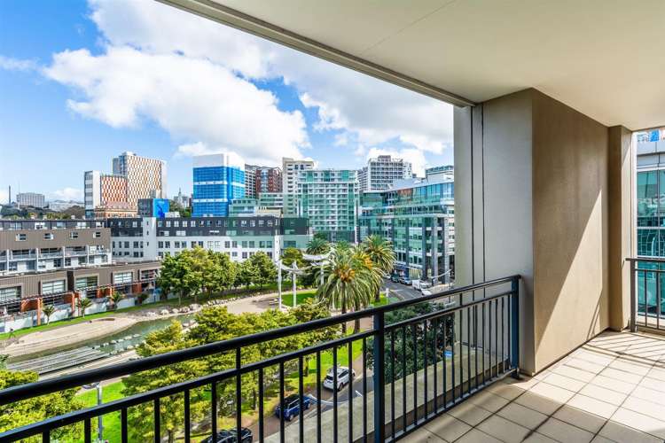 32-34 Mahuhu Crescent Auckland Central_6