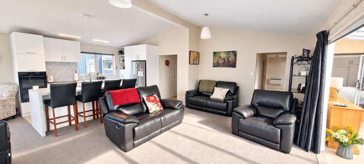 47 Towack Street Riverton_8