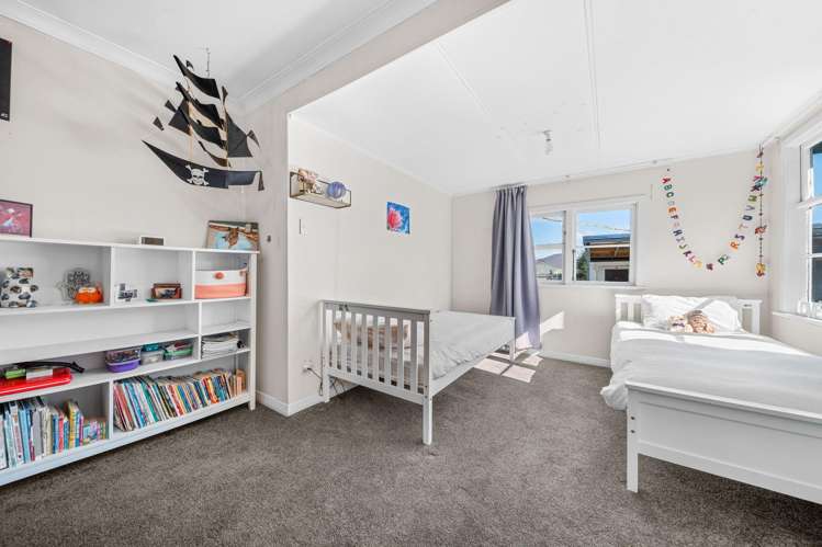 24 Kuratawhiti Street Greytown_13