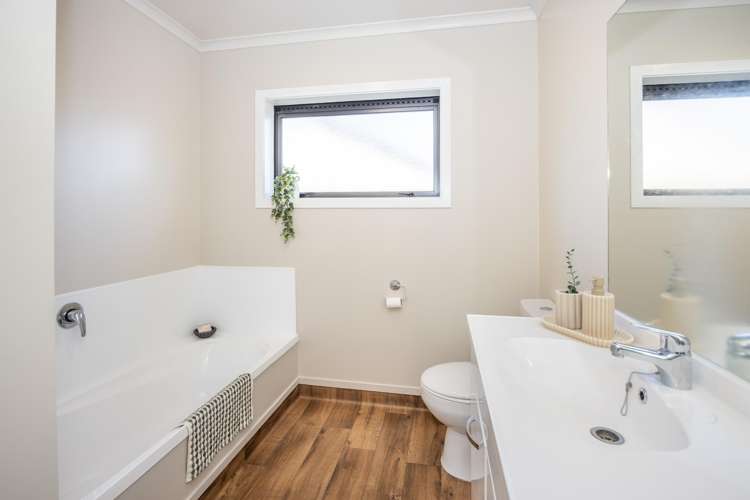 37f Sillary Street Hamilton East_17