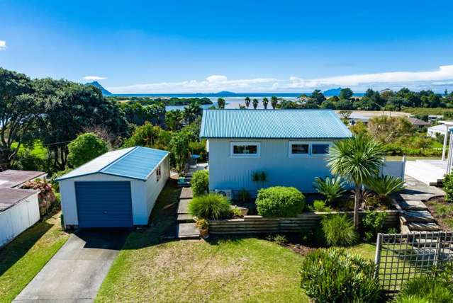 Breath taking sea views every day - 2 Bedrooms 1 Bathroom
