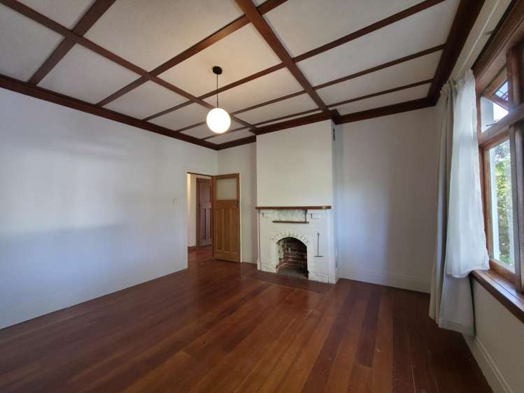 2 Harvey Road 10780_13