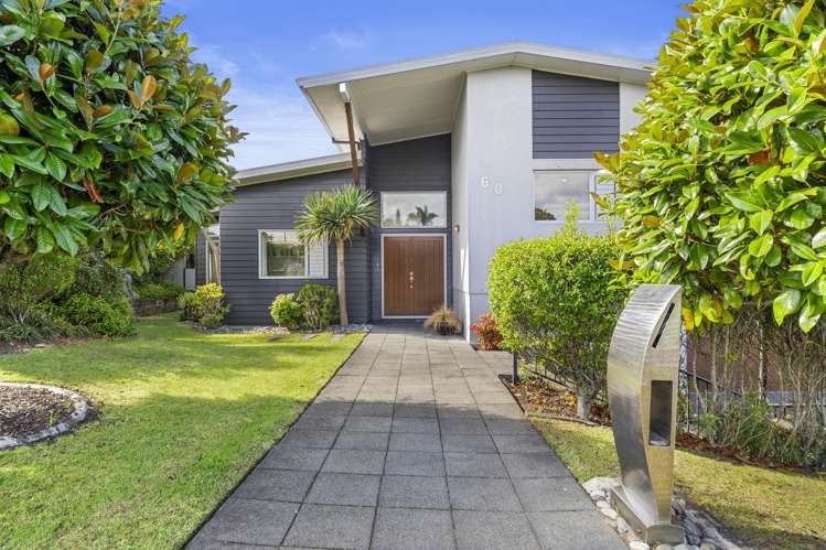 60 Chesterfield Way Orewa_4