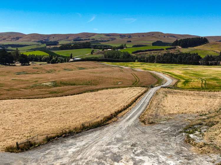 2996 Old Coach Road Clutha_10