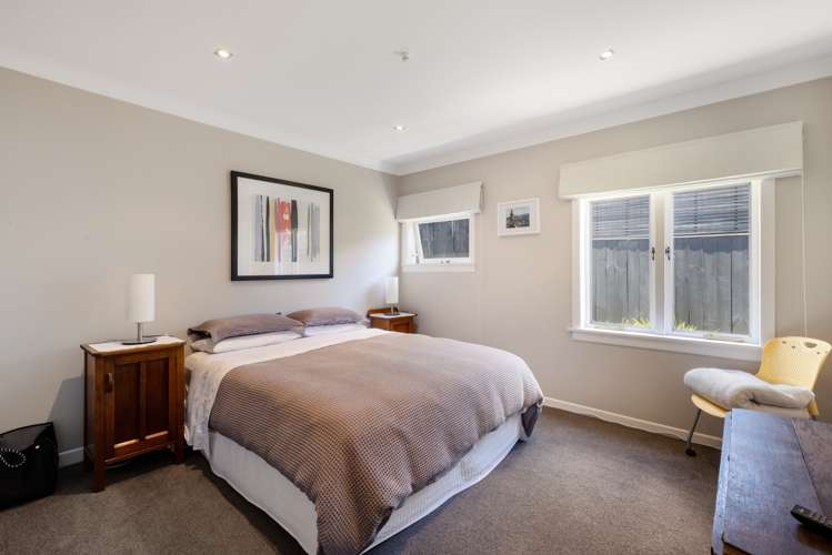 57 Seaview Road Otumoetai_10