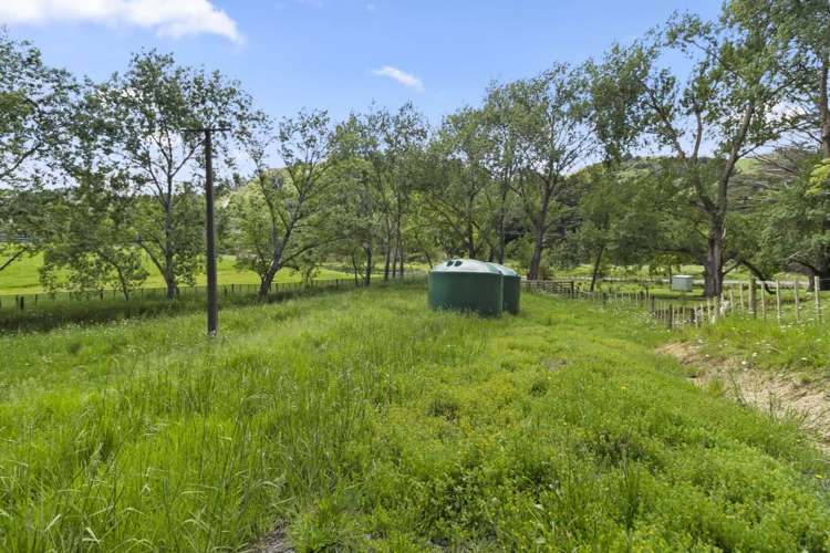 863 Weranui Road Wainui_30