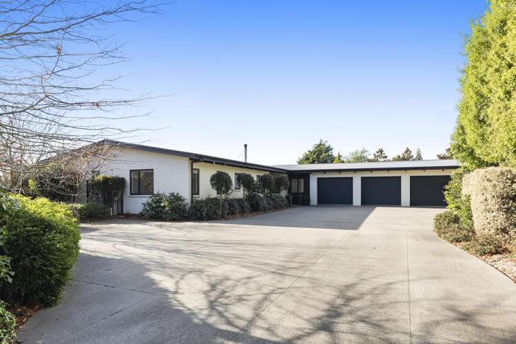 42 Grangewood Drive Lincoln_7