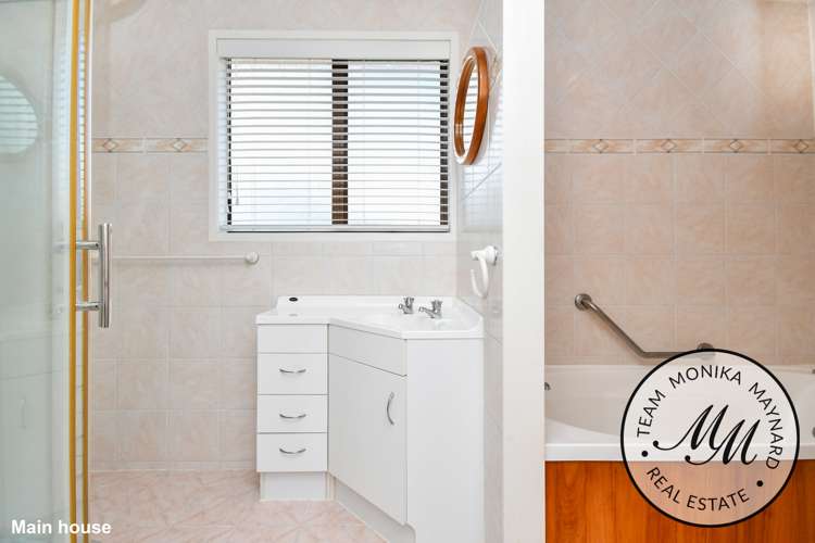 18 Deodar Place Totara Heights_13