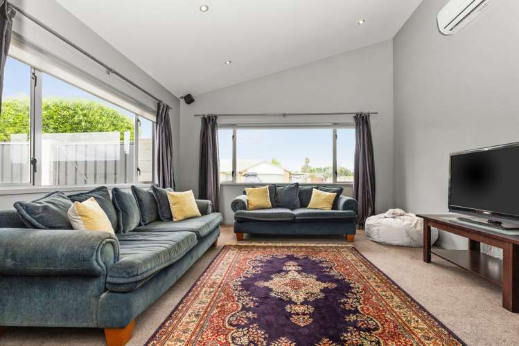 7 Malbec Way Greenmeadows_11