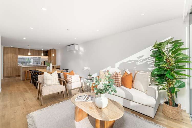 2/979 Colombo Street Saint Albans_7