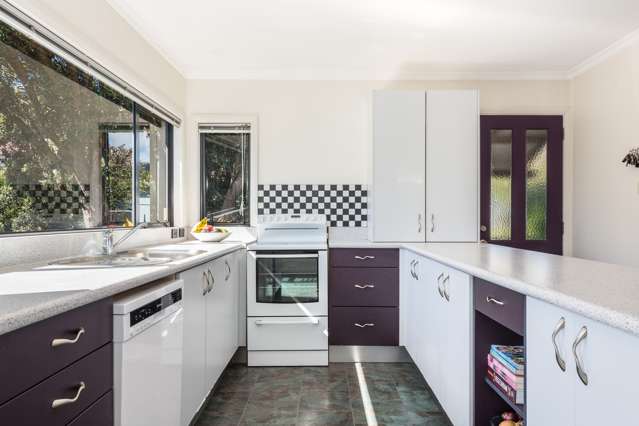 18 Fincham Road Raumati Beach_2