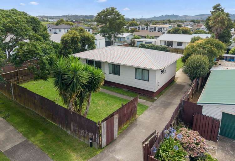 92 Shifnal Drive Randwick Park_10