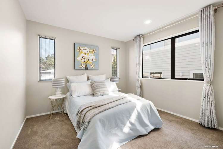 18a Celeste Place Totara Vale_11